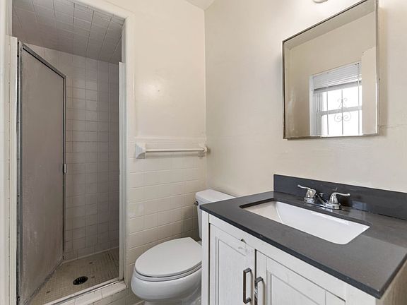 3rd image of 3508 Dignan St