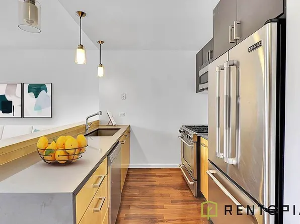 229 North 8th Street image 1 of 11