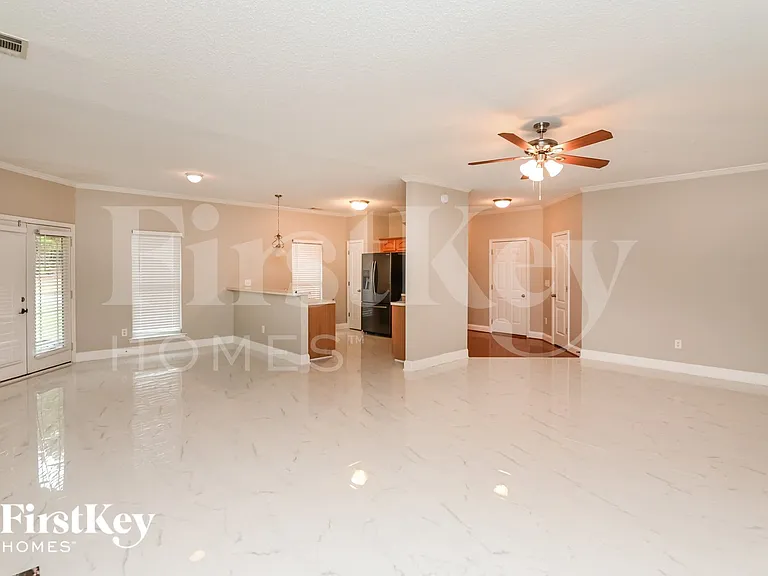 8610 Taybrook Dr — Photo 7