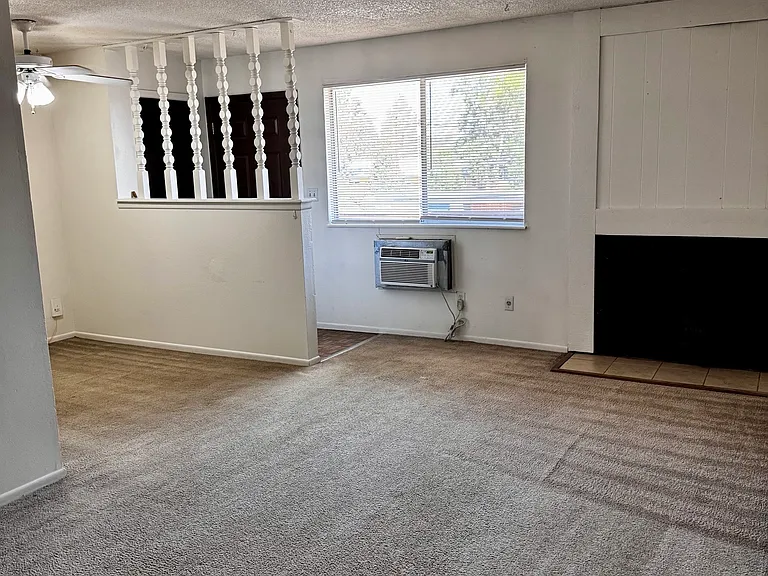 726 Delaware Ave #D — Photo 13