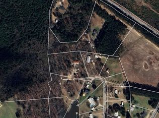 152 Natures Cove Rd, Saluda, SC 29138