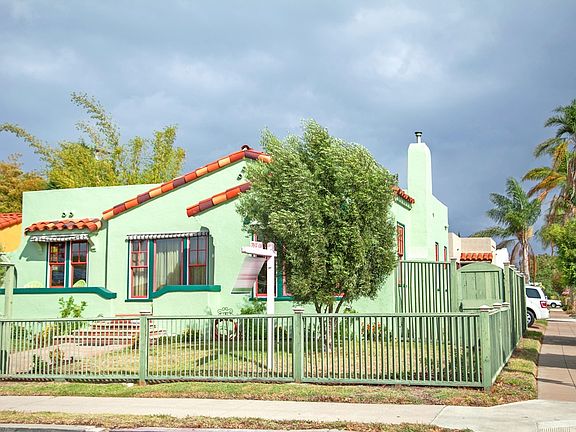 2nd image of 2905 32nd St