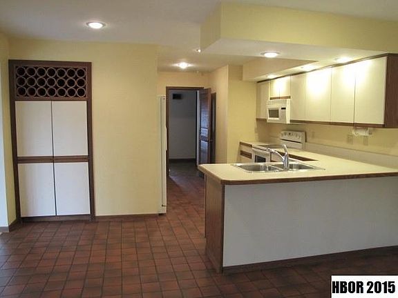 4th image of 2506 Foxbury Ln