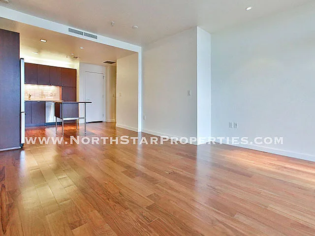 3570 SW River Pkwy #1807 — Photo 8