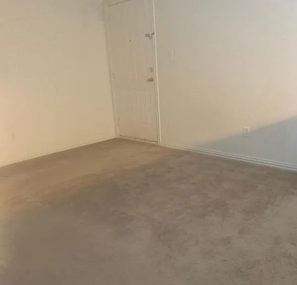 9817 Walnut St #210 — Photo 35