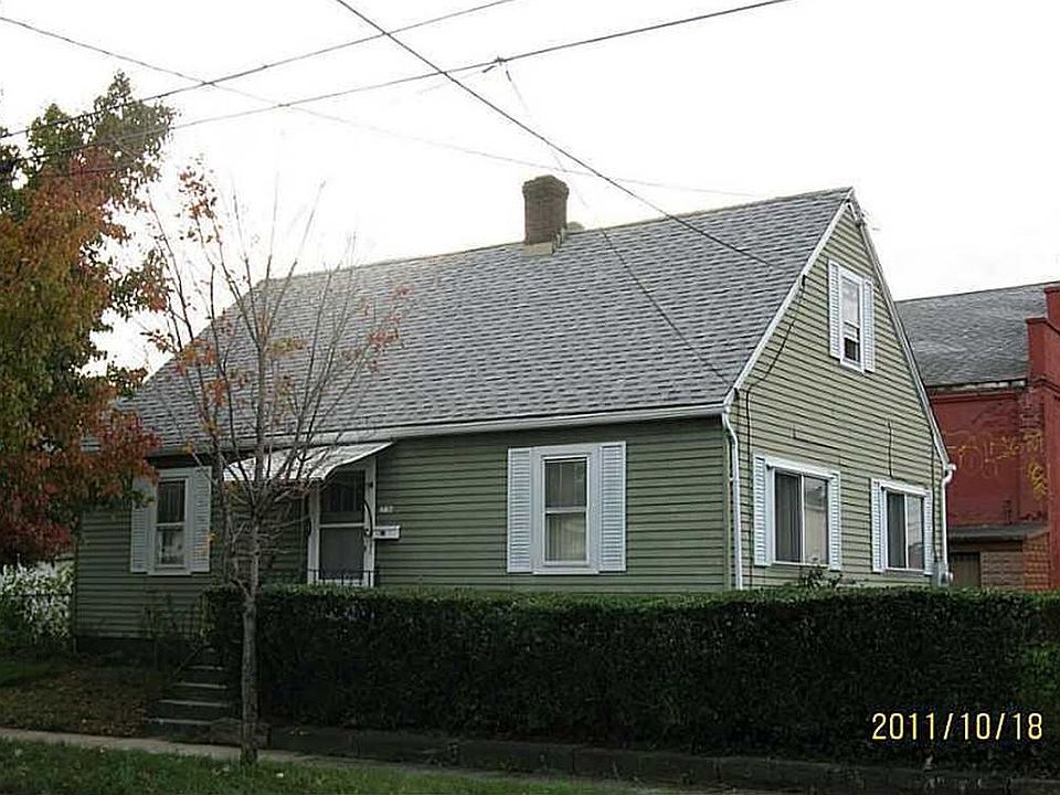 1st image of 667 W 32nd St #Upstairs