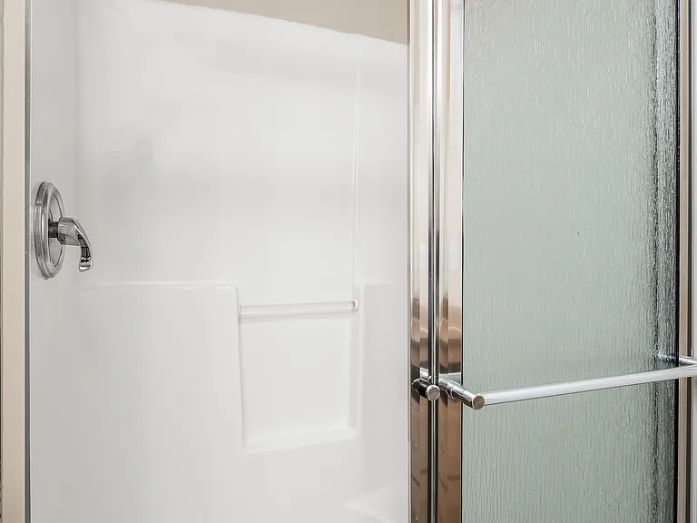 2 bedroom - Bathroom