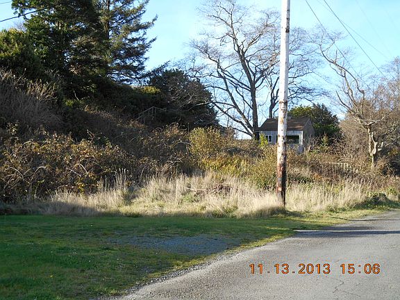 Nice lot for that beach home