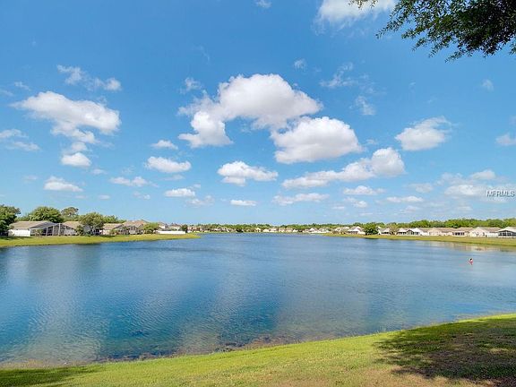 3rd image of 11118 Lakeside Vista Dr