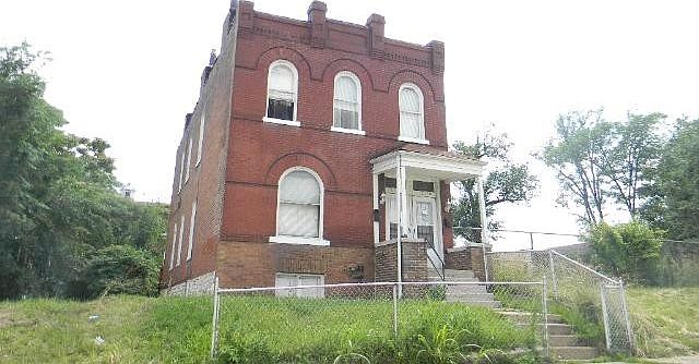 1st image of 5814 Theodosia Ave