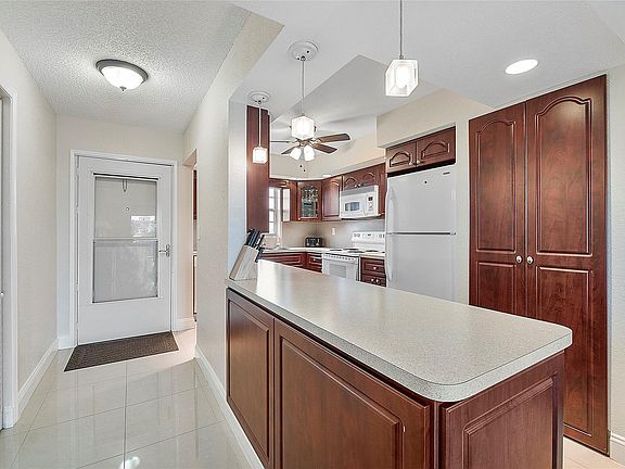 3rd image of 5860 NW 44th Street #706