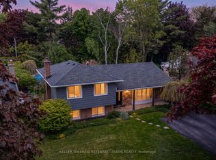 5171 Mulberry Dr, Burlington, ON L7L 3P5