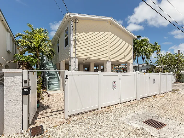 H33 Miriam St — Photo 23