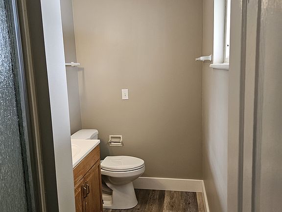 4th image of 1593 Lucks Rd