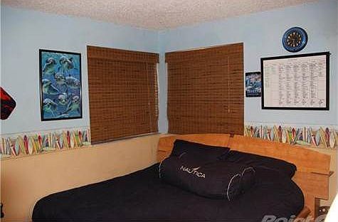5th image of 1035 NE 204th Ln #G