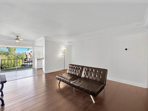 4th image of 1405 Vegas Valley Dr APT 348