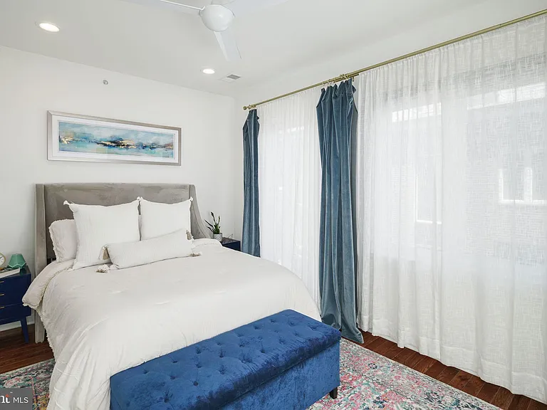 159 E Allen St #1 — Photo 35