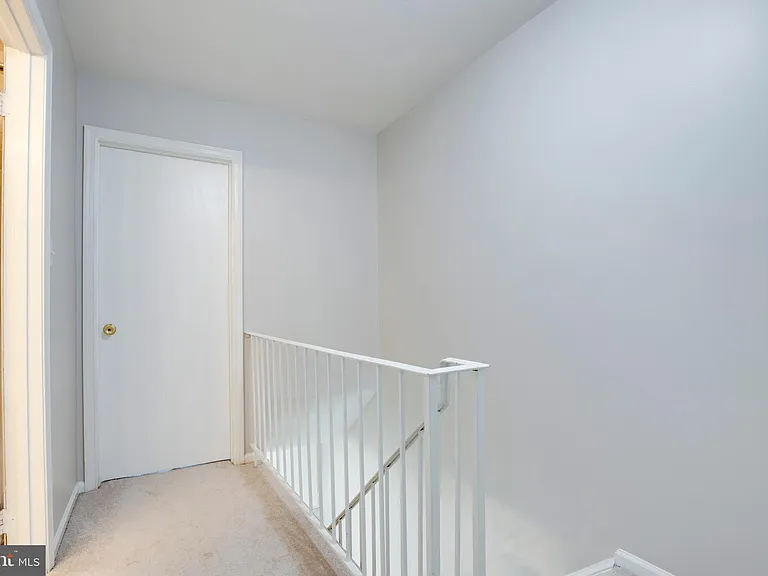 8657 Dellway Ln — Photo 21
