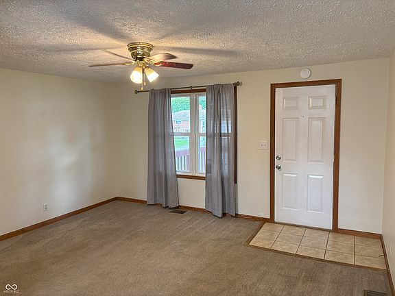 3rd image of 6202 Vigo Dr