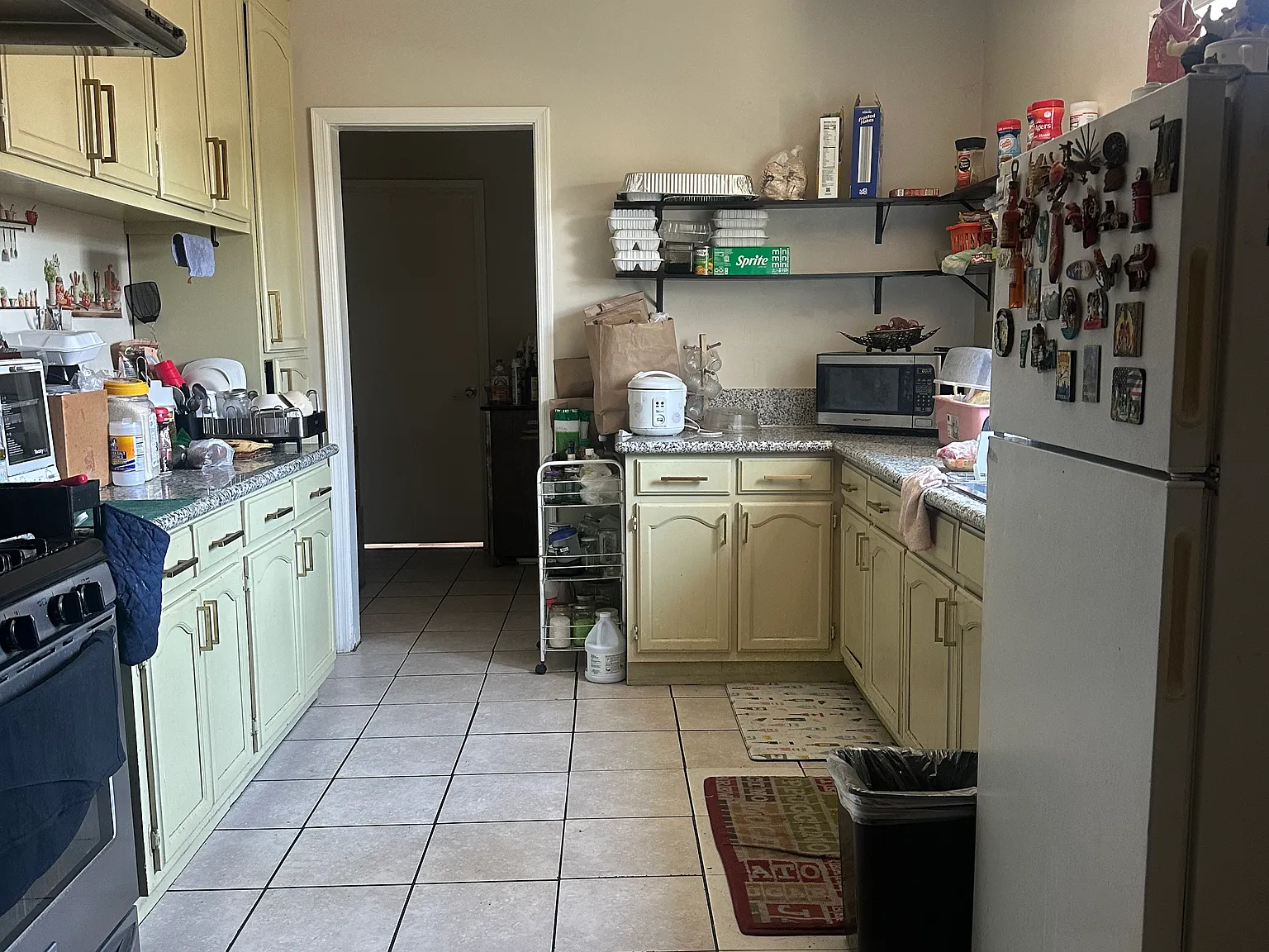 5 bed, 2086 sqft, $800 — Photo 4