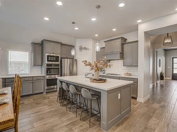 2421 N Stella Ln, Northlake, TX 76247