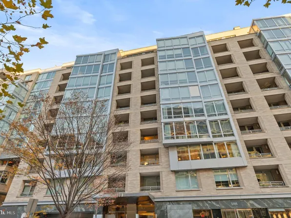 1111 23rd St NW APT 4G, Washington, DC 20037