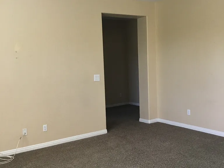 8105 Tazeer St — Photo 17