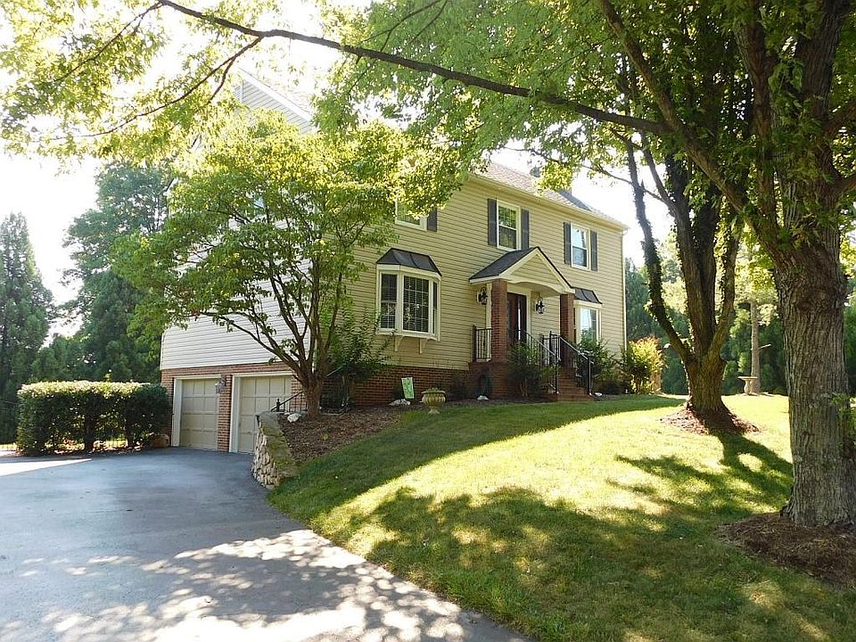 1st image of 5105 Canter Dr