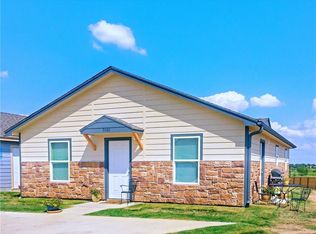 9021 Hines Cir, Cresson, TX 76035