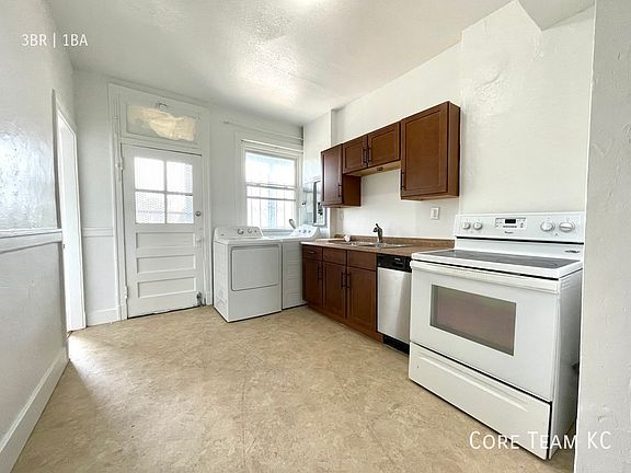 4th image of 504 Gladstone Blvd #8
