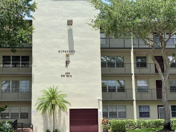 800 SW 131st Ave APT 210F, Hollywood, FL 33027