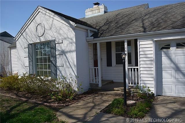 1st image of 1142 S Urbana Ave