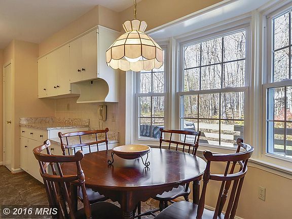 2nd image of 7801 Potters Mill Ct