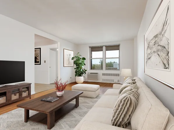 2711 Avenue X image 1 of 13