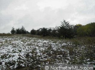 471 Perch Lake Rd, Hudson, WI 54016