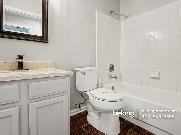 7641 Rain Forest Dr N — Photo 7