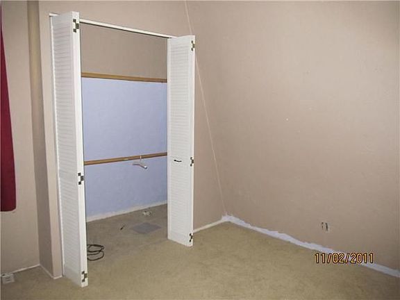 3rd image of 7802 Starview Ln