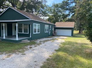 1802 S Houston Ave, Livingston, TX 77351