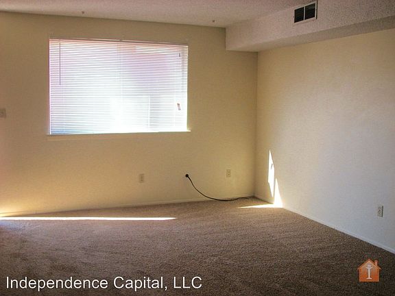 4th image of 2800 Parque De Oeste Dr APT 02