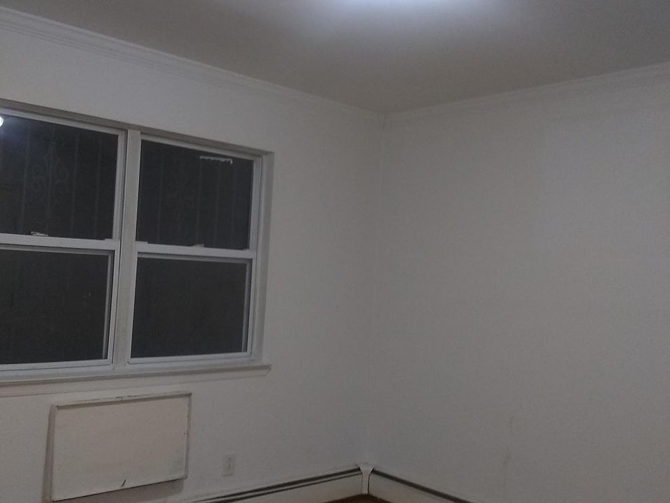 1st image of 13742 Laburnum Ave Floor 2