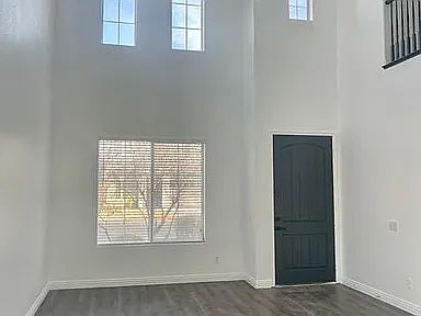 3rd image of 9705 Montclair Heights Ct