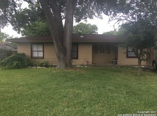 614 Byrnes Dr, San Antonio, TX 78209