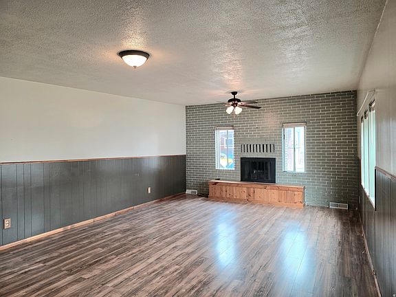 2nd image of 318 S 600 E