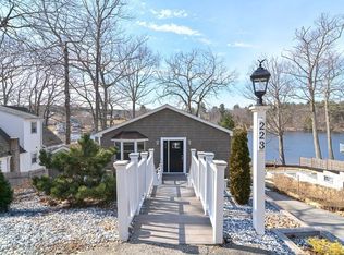 223 Sunset Dr, Charlton, MA 01507