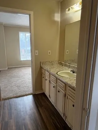 28 Scottie Ct #B — Photo 6
