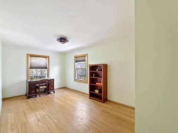 1495 Selby Ave #2, Saint Paul, MN 55104