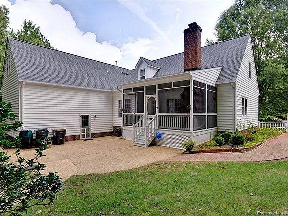 5th image of 4808 Beaver Run E