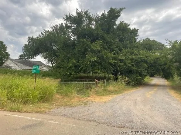 2803 N Schlegel, Cushing, OK 74023