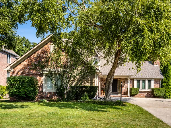 6438 Lakeside Woods Cir, Indianapolis, IN 46278