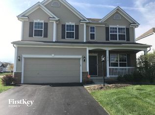 1016 Taylor Glen Blvd E, Pataskala, OH 43062